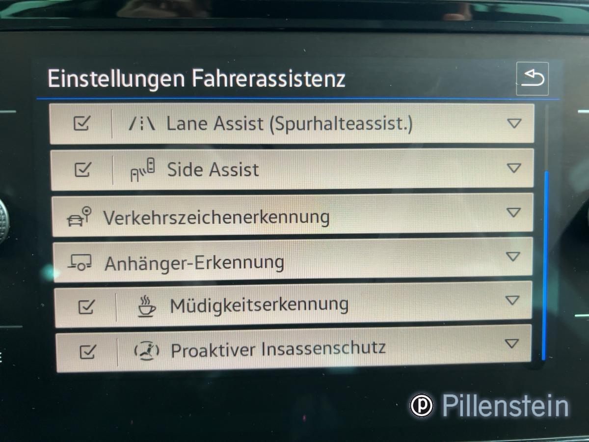 VW Passat Variant TDI DSG NAVI+AHK+DIGI+TRAVEL+ACC 