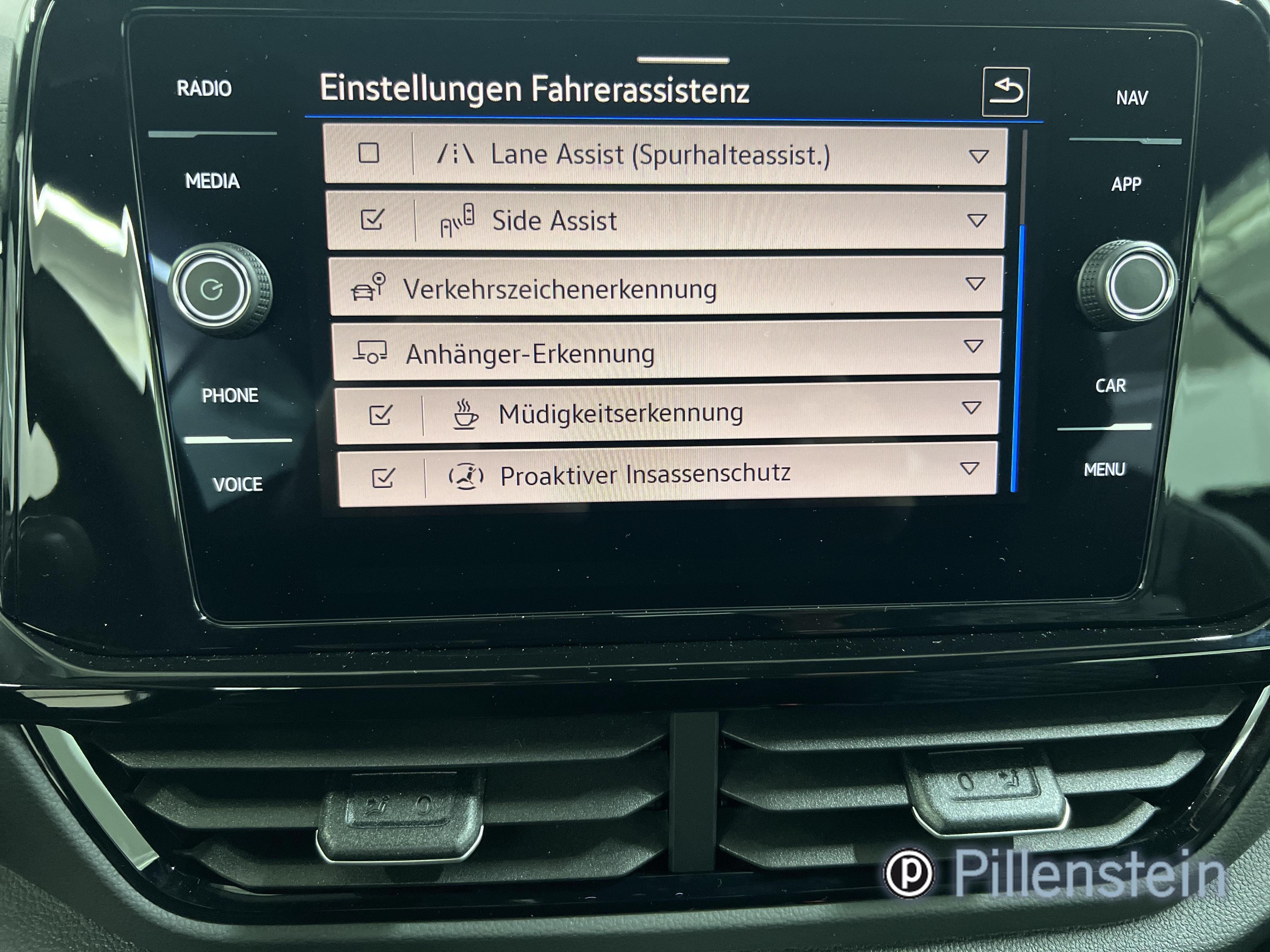 VW T-Roc Cabriolet TSI DSG R-LINE/BLACK EDITION MATT 