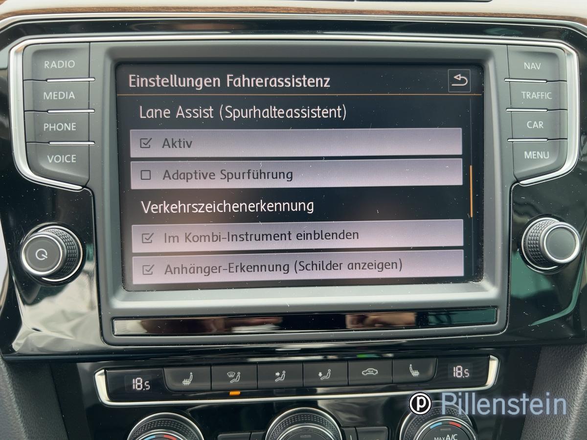 VW Passat Variant TDI DSG HIGHLINE PRO+AHK+PANO+LED+ACC 
