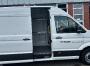 VW Crafter position side 11
