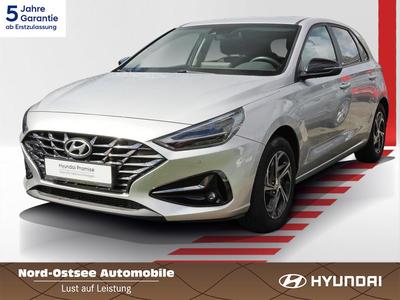 Hyundai i30 large view * Kliknij na zdjęcie, aby je powiększyć *